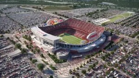 北京国安中超第5轮2-1战胜河北队，张玉宁、张稀哲连续头槌破门